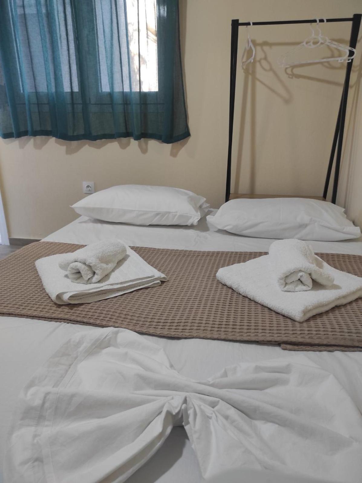 Light Blue Paralia Apartments Екстериор снимка