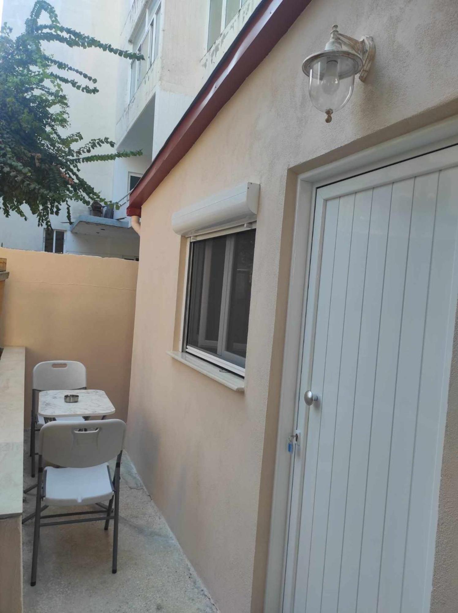 Light Blue Paralia Apartments Екстериор снимка