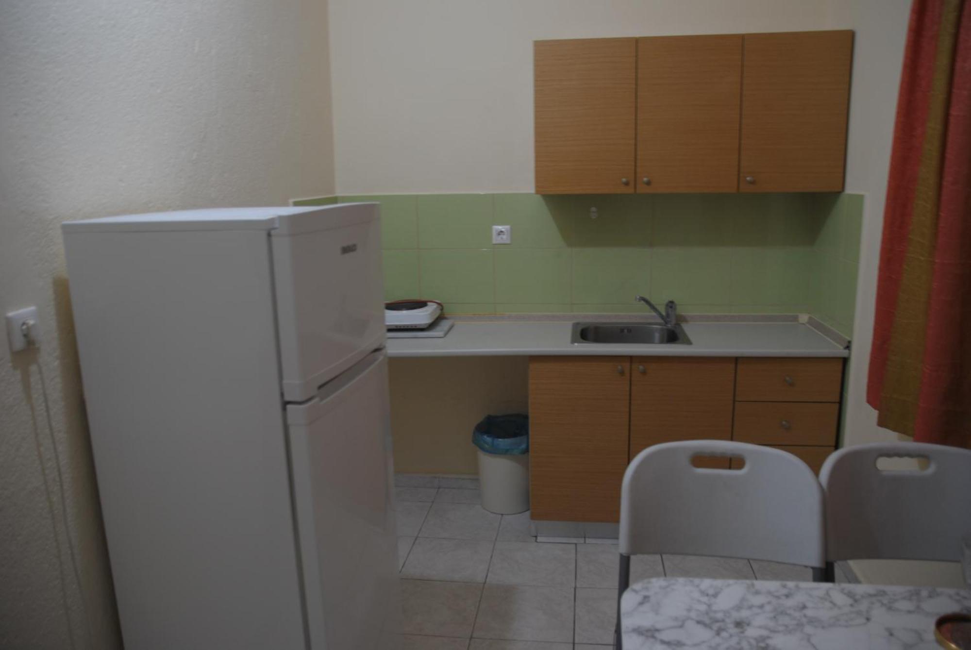 Light Blue Paralia Apartments Екстериор снимка