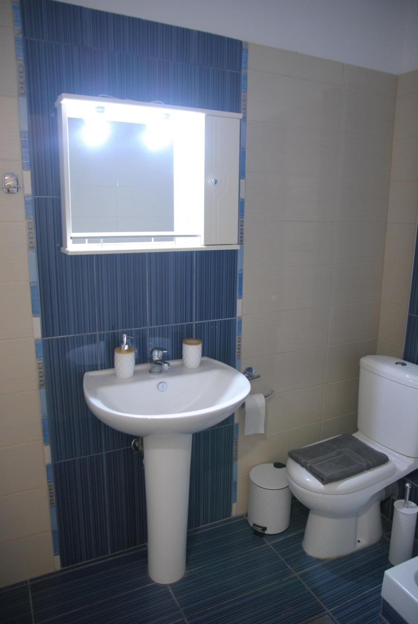 Light Blue Paralia Apartments Екстериор снимка