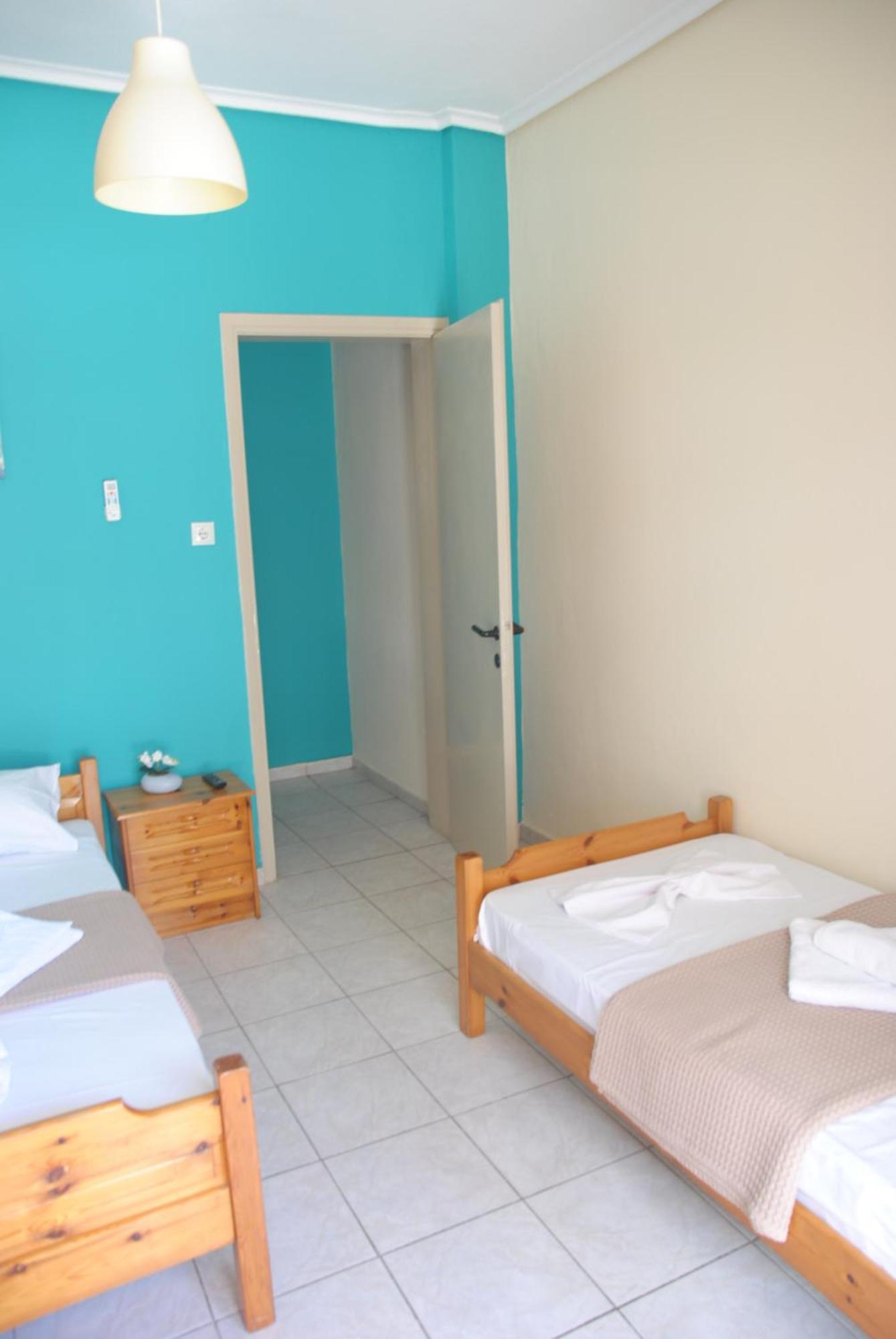 Light Blue Paralia Apartments Екстериор снимка