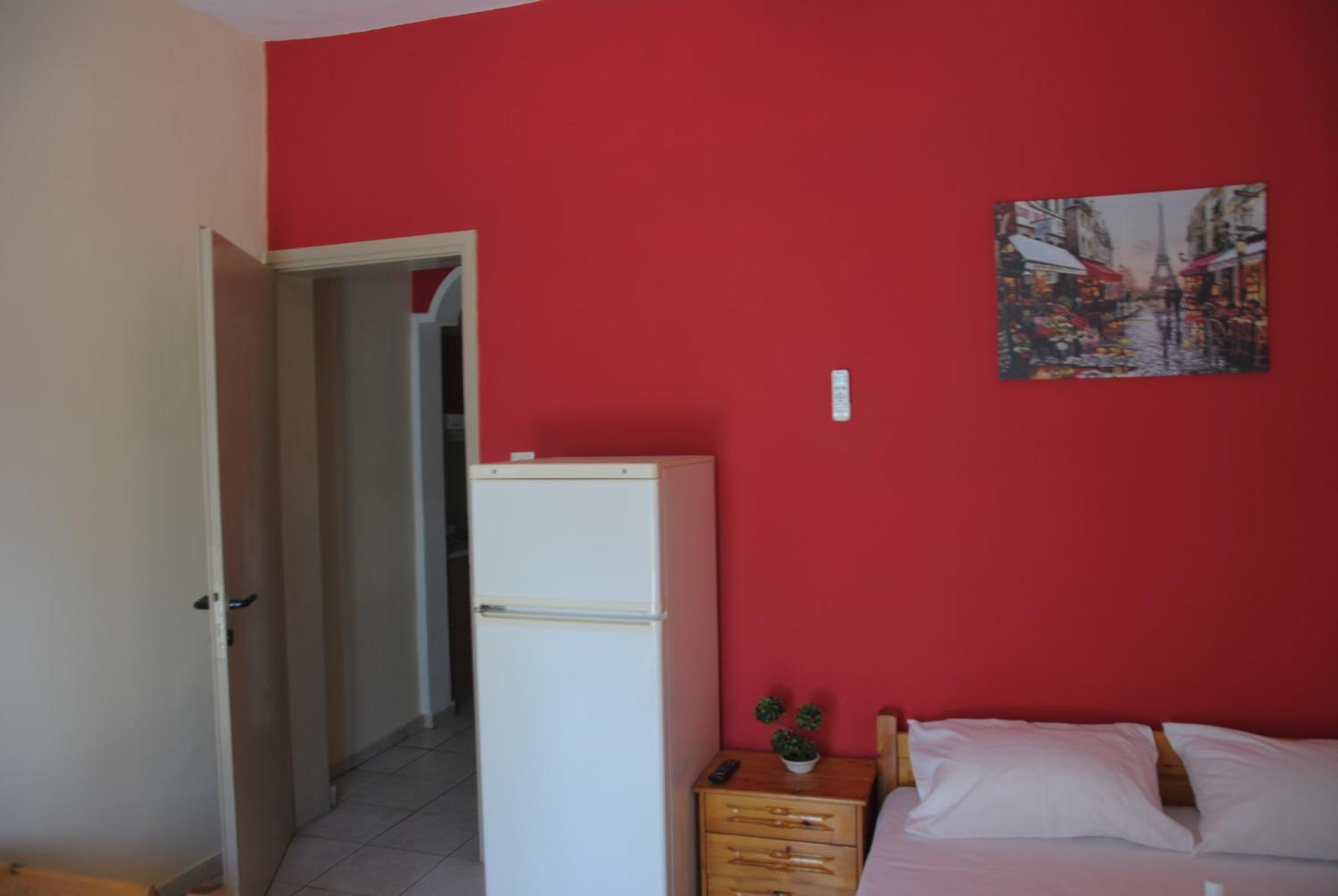 Light Blue Paralia Apartments Екстериор снимка