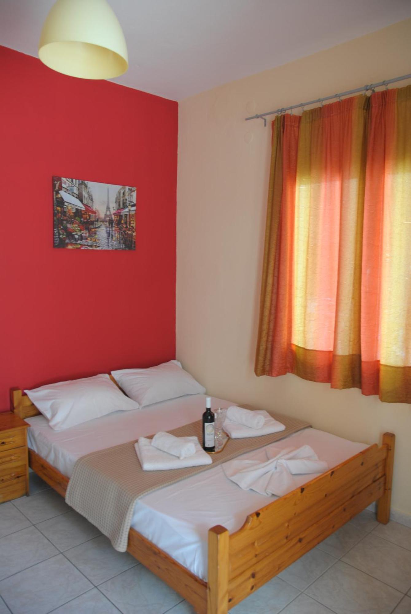 Light Blue Paralia Apartments Екстериор снимка