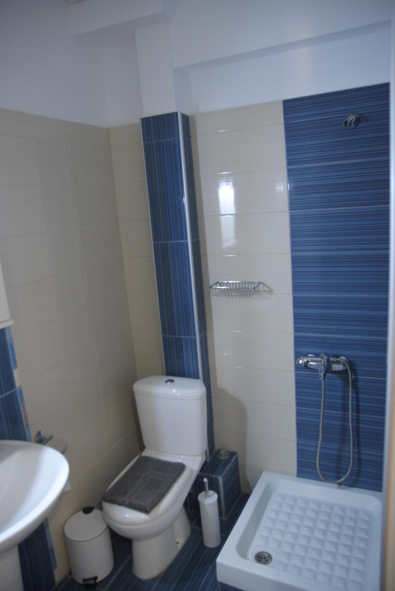 Light Blue Paralia Apartments Екстериор снимка