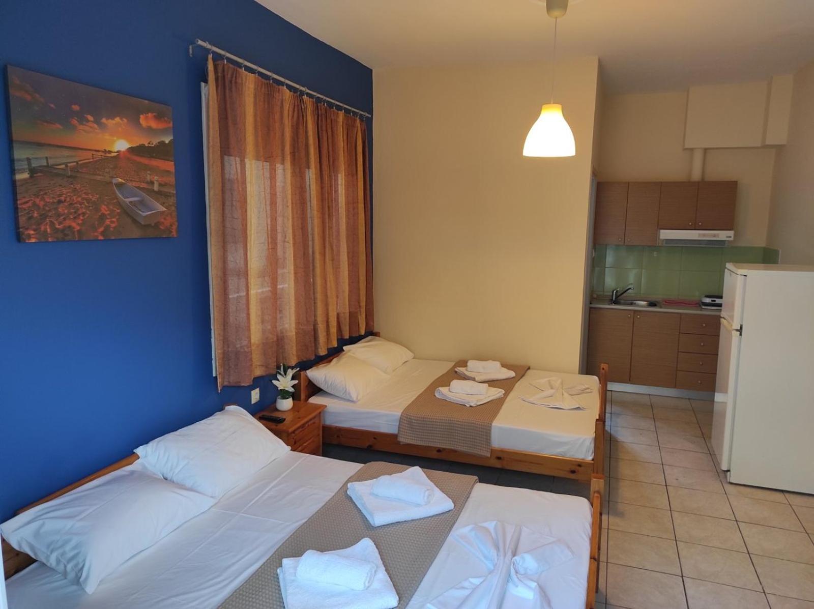 Light Blue Paralia Apartments Екстериор снимка